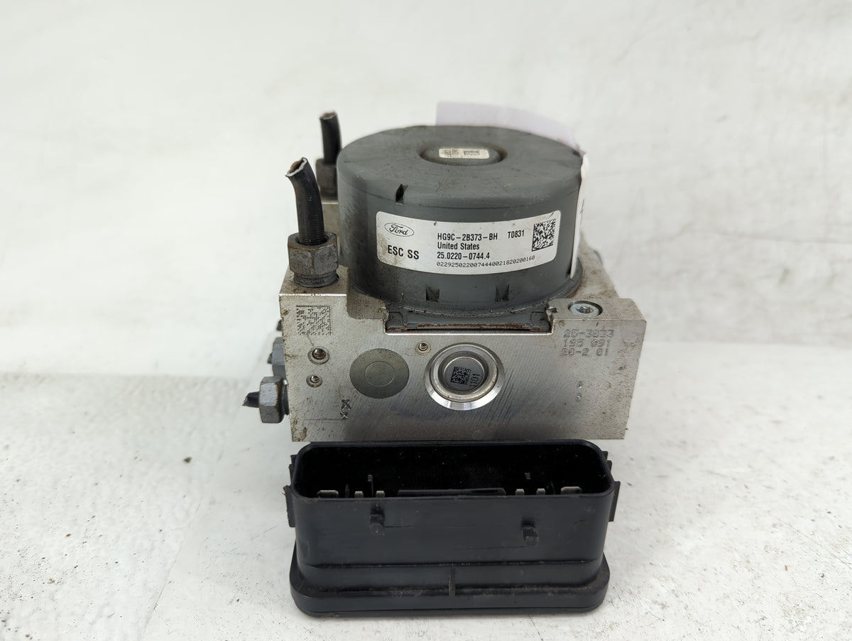 2017-2018 Ford Fusion Anti-Lock Brake ABS Pump Module Actuator OEM P/N:HG9C-2B373-BH 591558373 Fits Fits 2017 2018 OEM Used 