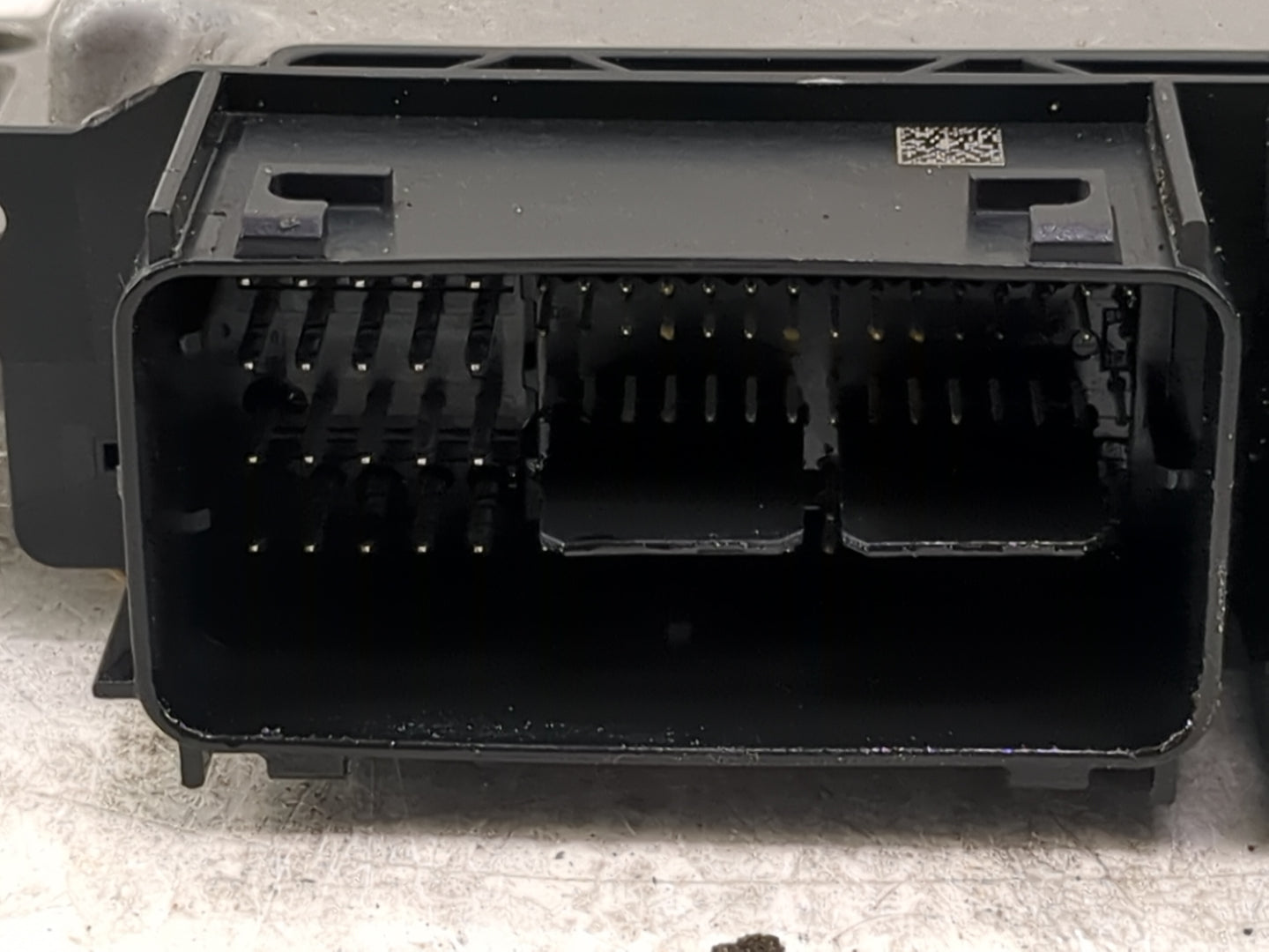 2017-2019 Ford Fusion PCM Engine Control Computer ECU ECM PCU OEM P/N:HS7A-12A650-ABB GS7A-12B684-AA Fits Fits 2017 2018 201
