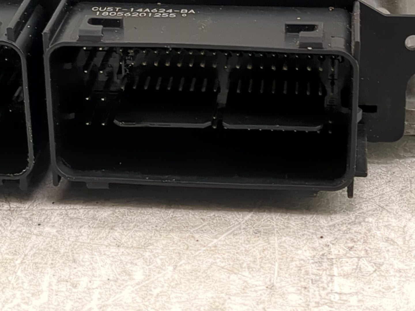 2017-2019 Ford Fusion PCM Engine Control Computer ECU ECM PCU OEM P/N:HS7A-12A650-ABB GS7A-12B684-AA Fits Fits 2017 2018 201