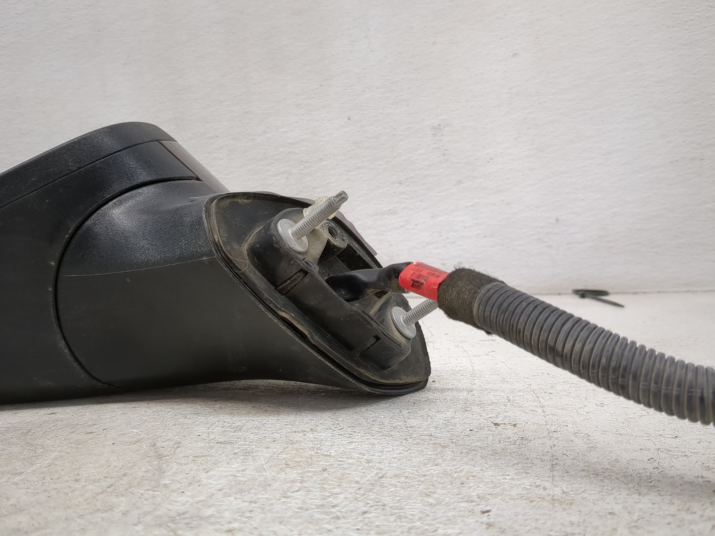 2018 Ford Fusion Driver Side View Mirror - Left Door Mirror OEM Used - Oemusedautoparts1.com