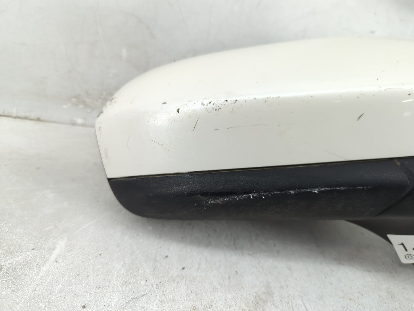 2018 Ford Fusion Passenger Side View Mirror - Right Door Mirror OEM Used - Oemusedautoparts1.com