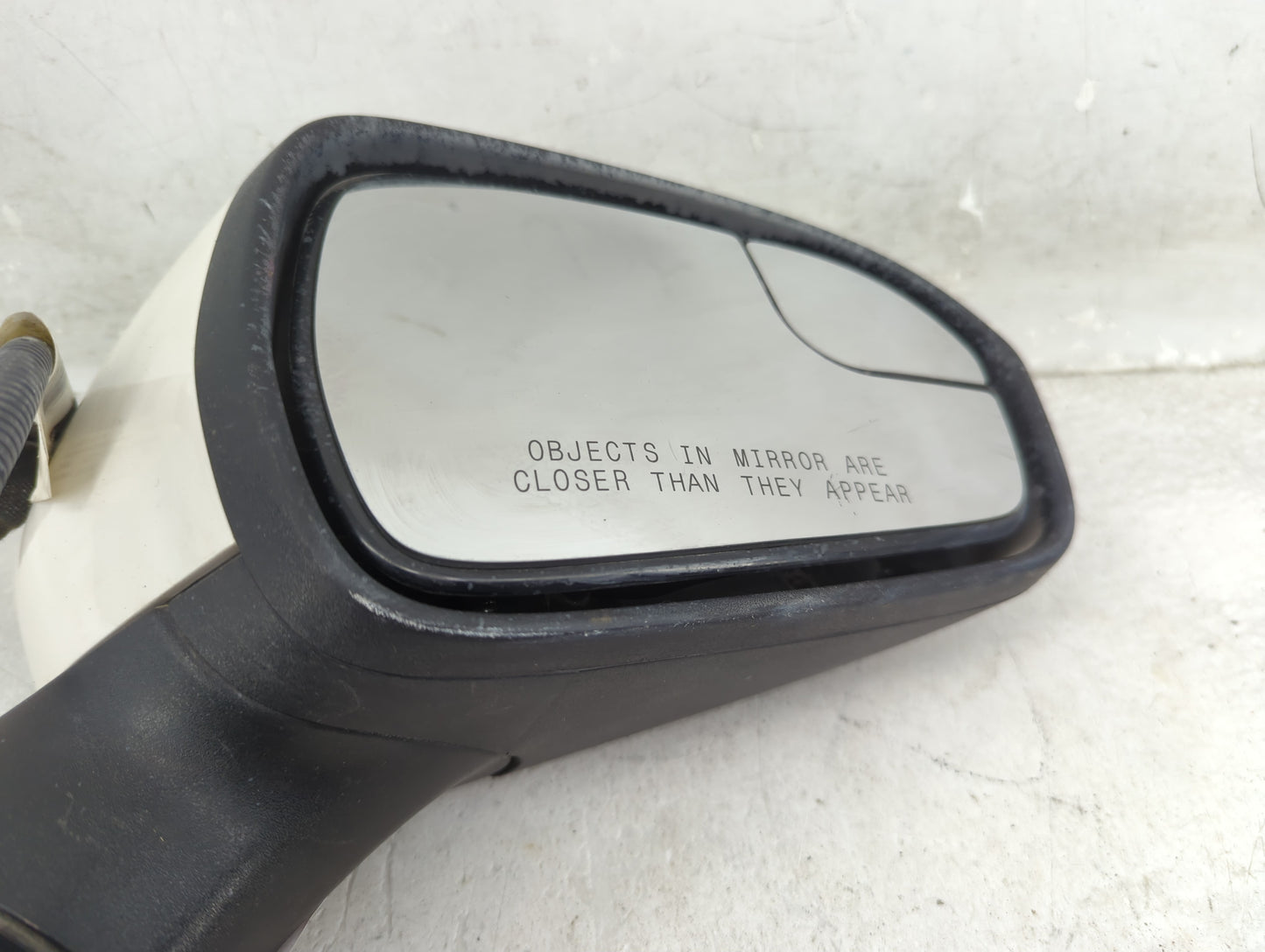 2018 Ford Fusion Passenger Side View Mirror - Right Door Mirror OEM Used - Oemusedautoparts1.com