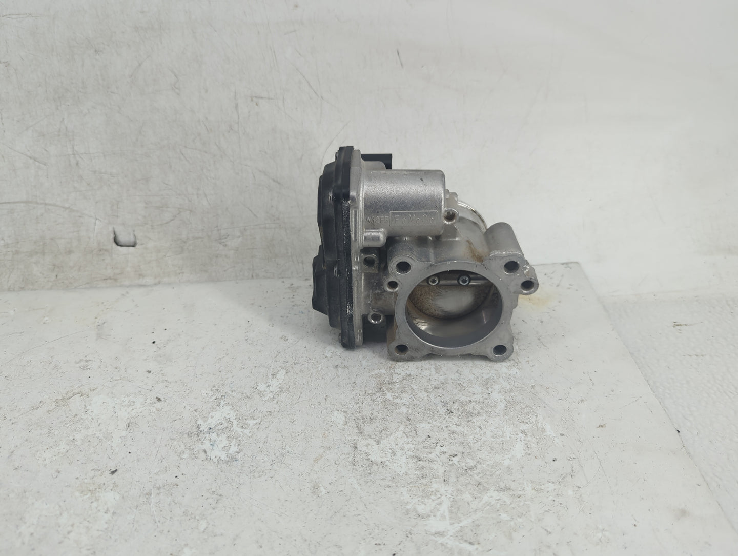 2014-2020 Ford Fusion Throttle Body P/N:DS7G-9F991-CA Fits Fits 2014 2015 2016 2017 2018 2019 2020 OEM Used Auto Parts - Oem