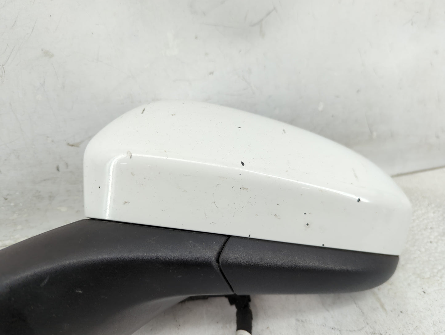 2016-2020 Ford Fusion Driver Left Side View Manual Door Mirror White - Oemusedautoparts1.com
