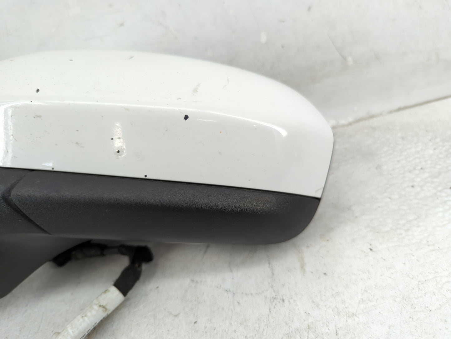 2016-2020 Ford Fusion Driver Left Side View Manual Door Mirror White - Oemusedautoparts1.com