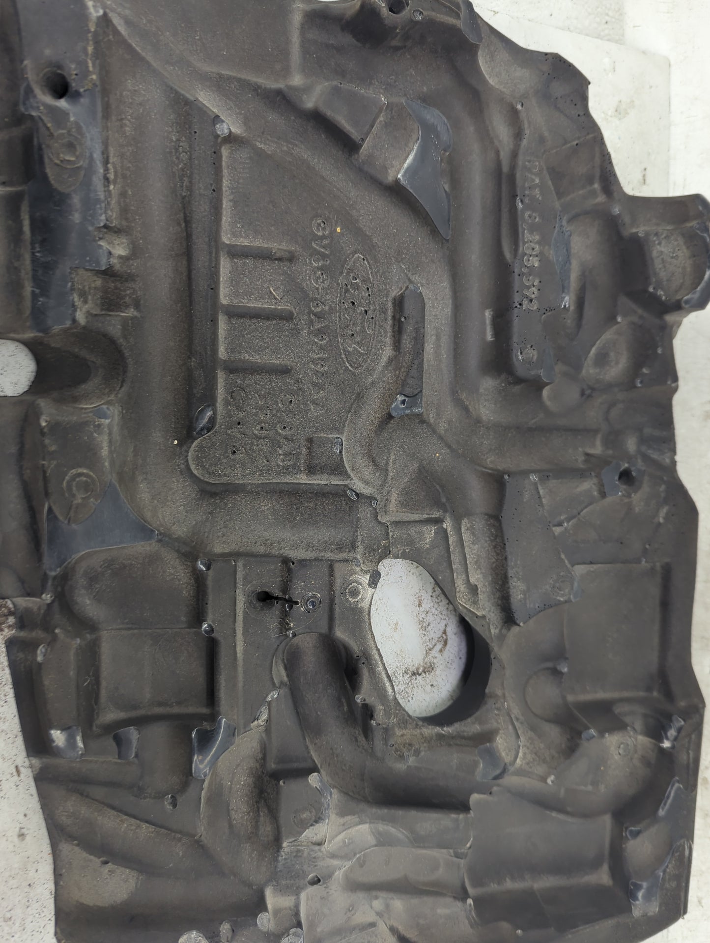 2018 Ford Fusion Engine Cover 1429948 - Oemusedautoparts1.com