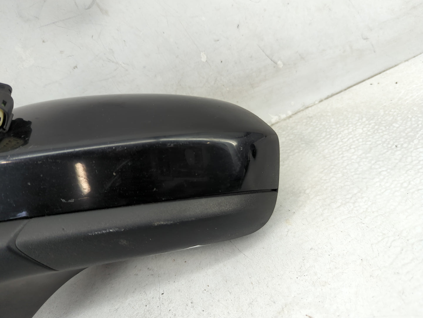 2016-2020 Ford Fusion Driver Side View Mirror - Left Door Mirror OEM Used - Oemusedautoparts1.com