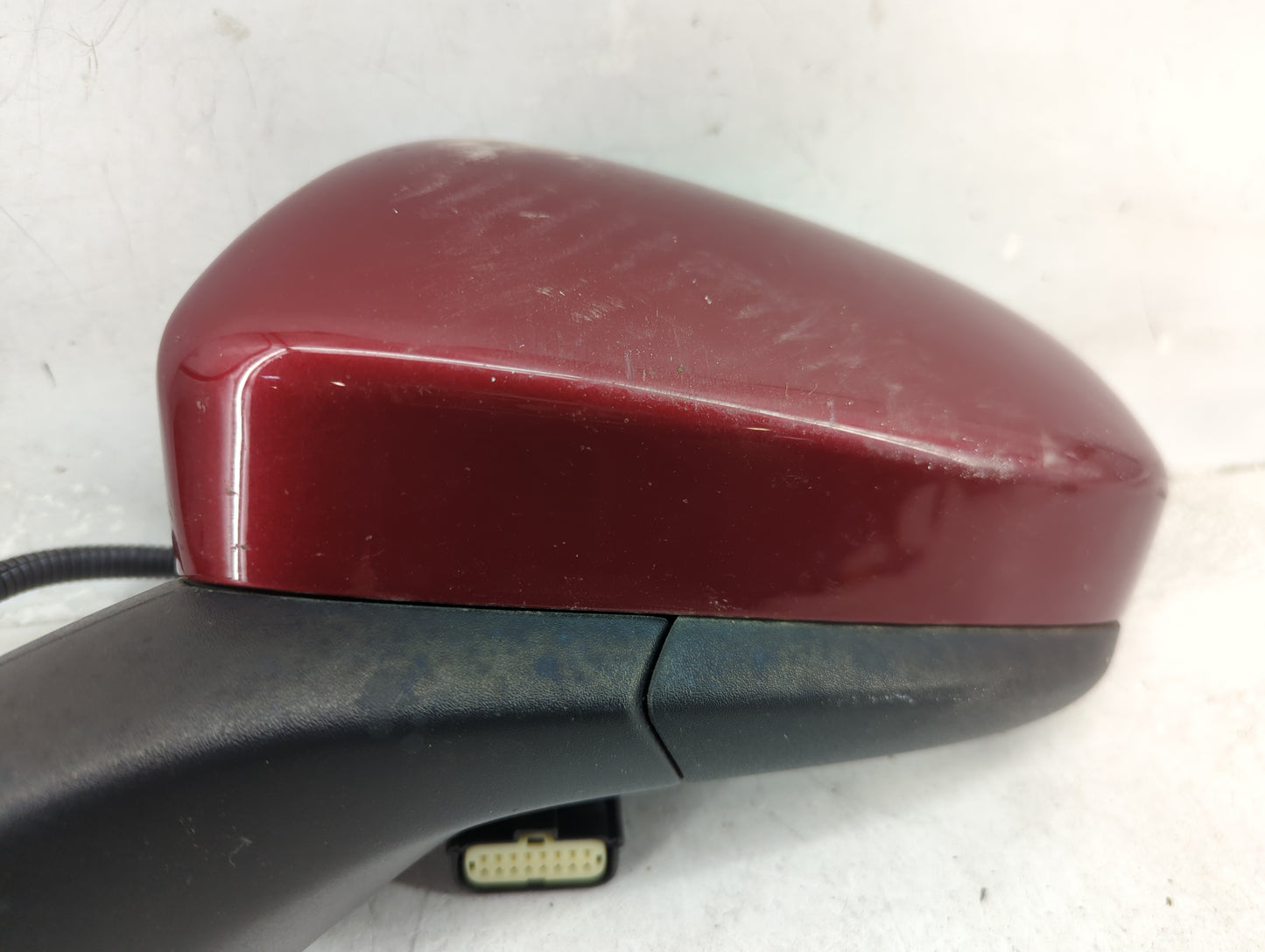 2016-2020 Ford Fusion Driver Side View Mirror - Left Door Mirror OEM Used - Oemusedautoparts1.com