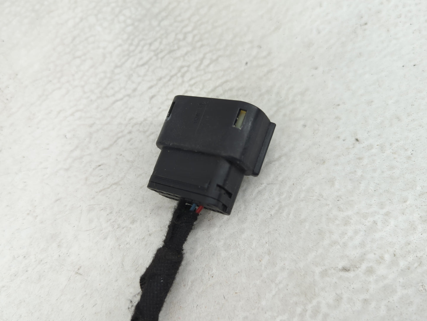 2016-2020 Ford Fusion Passenger Side View Mirror - Right Door Mirror OEM Used - Oemusedautoparts1.com