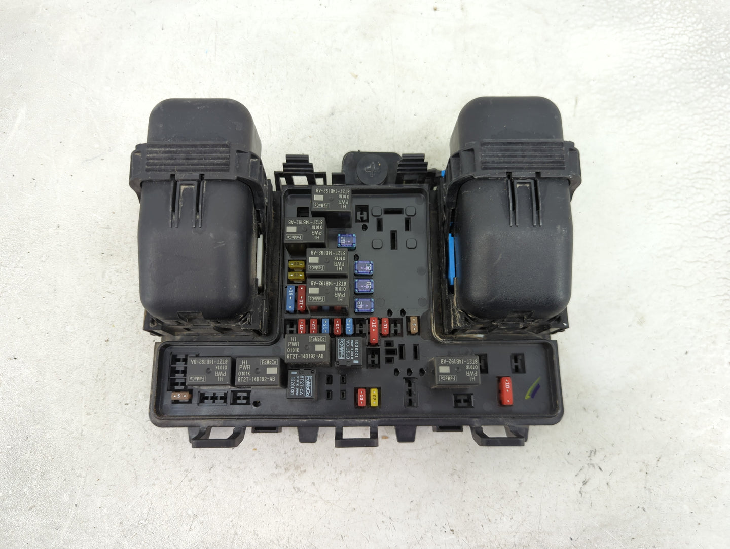 2017-2020 Ford Fusion Fusebox Fuse Box Panel Relay Module P/N:G2GT14A075AA Fits Fits 2017 2018 2019 2020 OEM Used Auto Parts