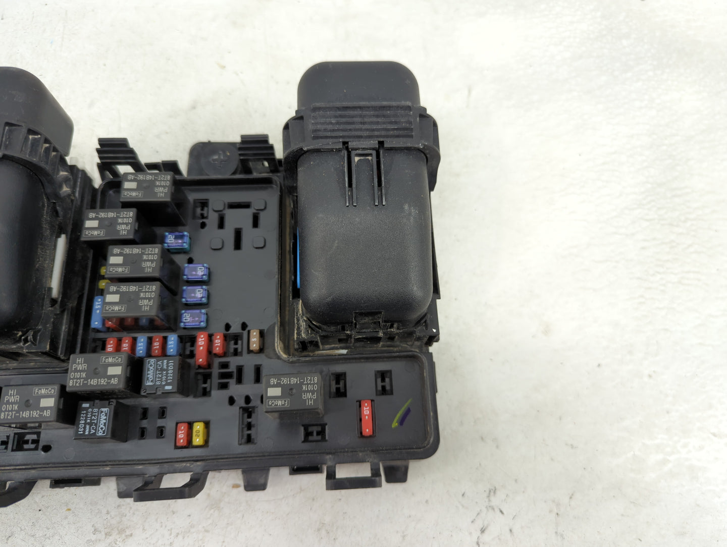 2017-2020 Ford Fusion Fusebox Fuse Box Panel Relay Module P/N:G2GT14A075AA Fits Fits 2017 2018 2019 2020 OEM Used Auto Parts