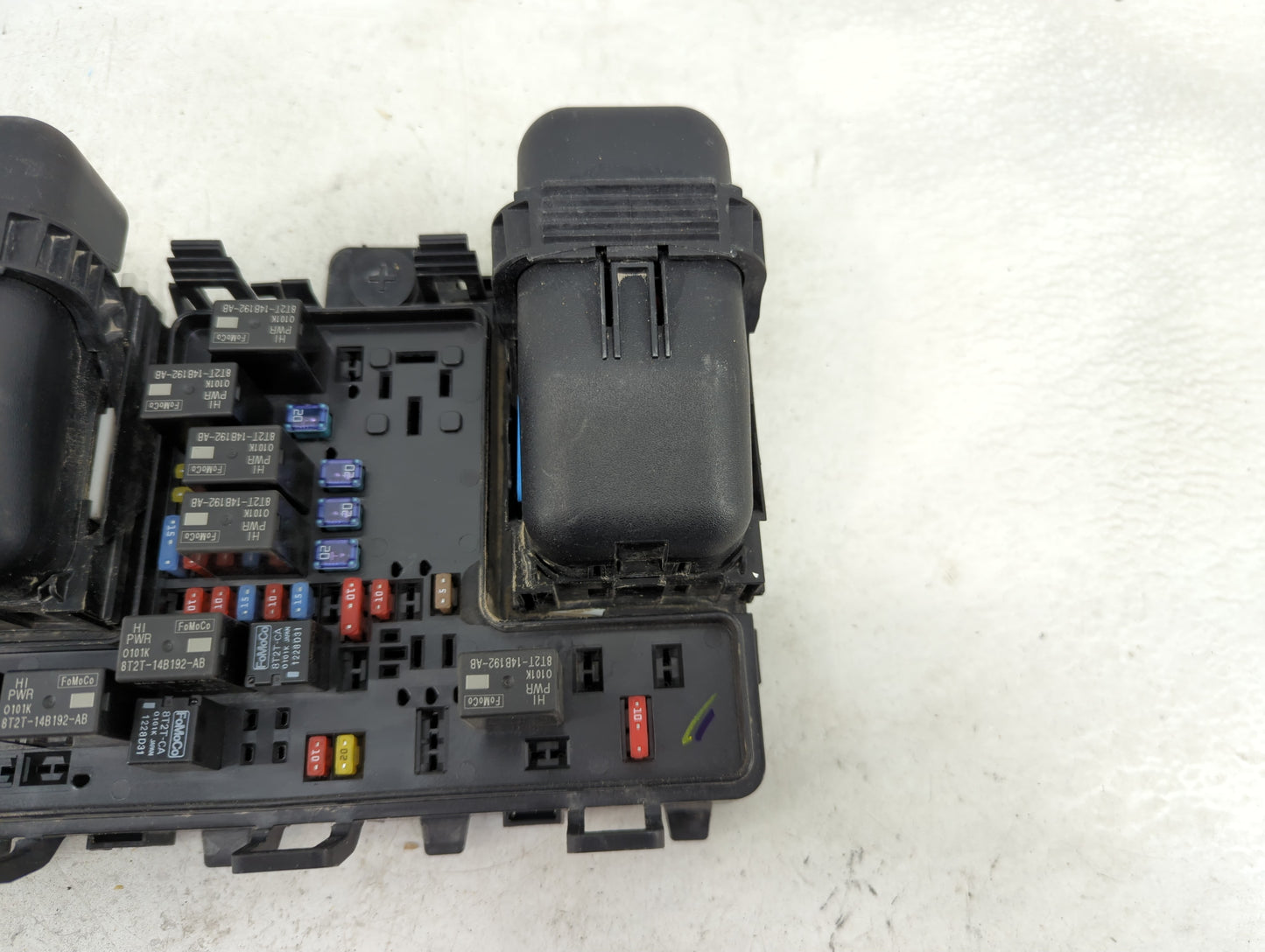 2017-2020 Ford Fusion Fusebox Fuse Box Panel Relay Module P/N:G2GT14A075AA Fits Fits 2017 2018 2019 2020 OEM Used Auto Parts