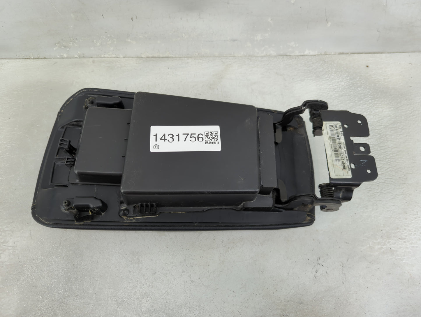 2018 Ford Fusion Center Console Armrest Cover Lid Fits OEM Used Auto Parts - Oemusedautoparts1.com