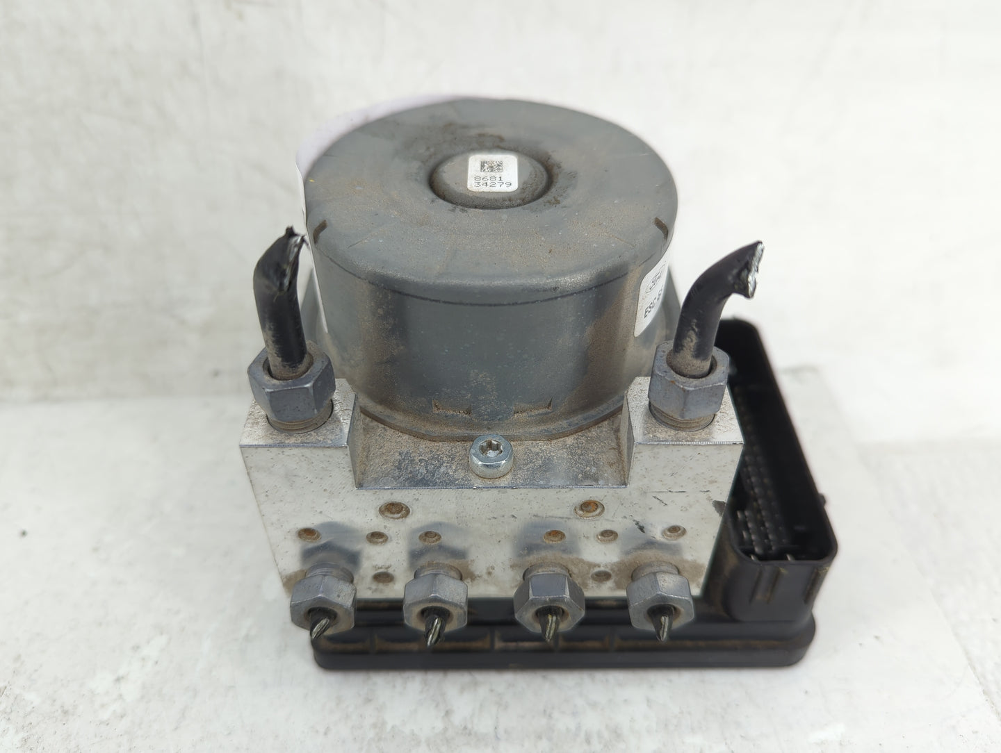 2017-2018 Ford Fusion ABS Pump Control Module Replacement P/N:HG9C-2B373-BH Fits Fits 2017 2018 OEM Used Auto Parts - Oemuse