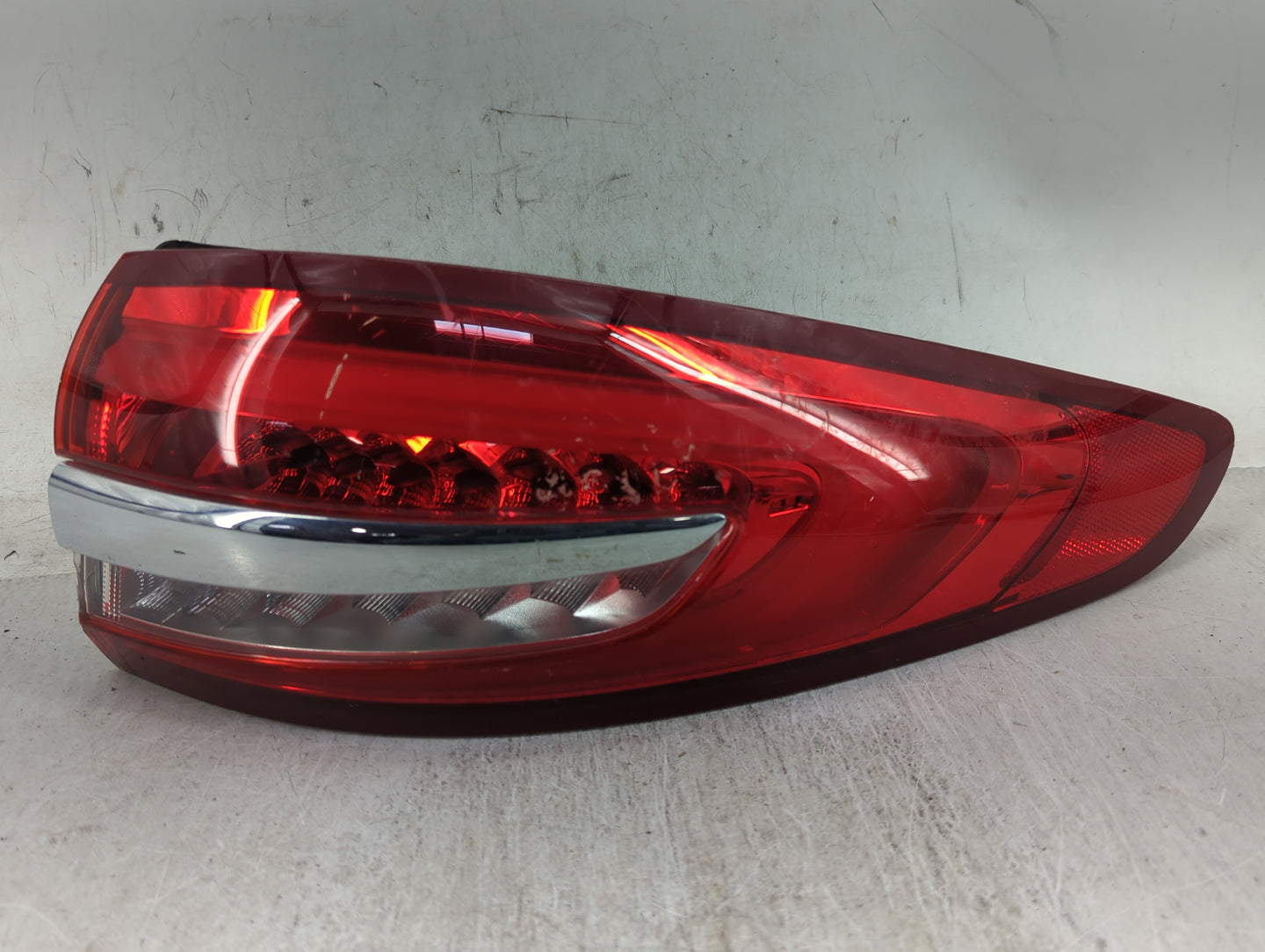 2017-2020 Ford Fusion Tail Light Assembly Passenger Right OEM Fits Fits 2017 2018 2019 2020 OEM Used Auto Parts - Oemusedaut
