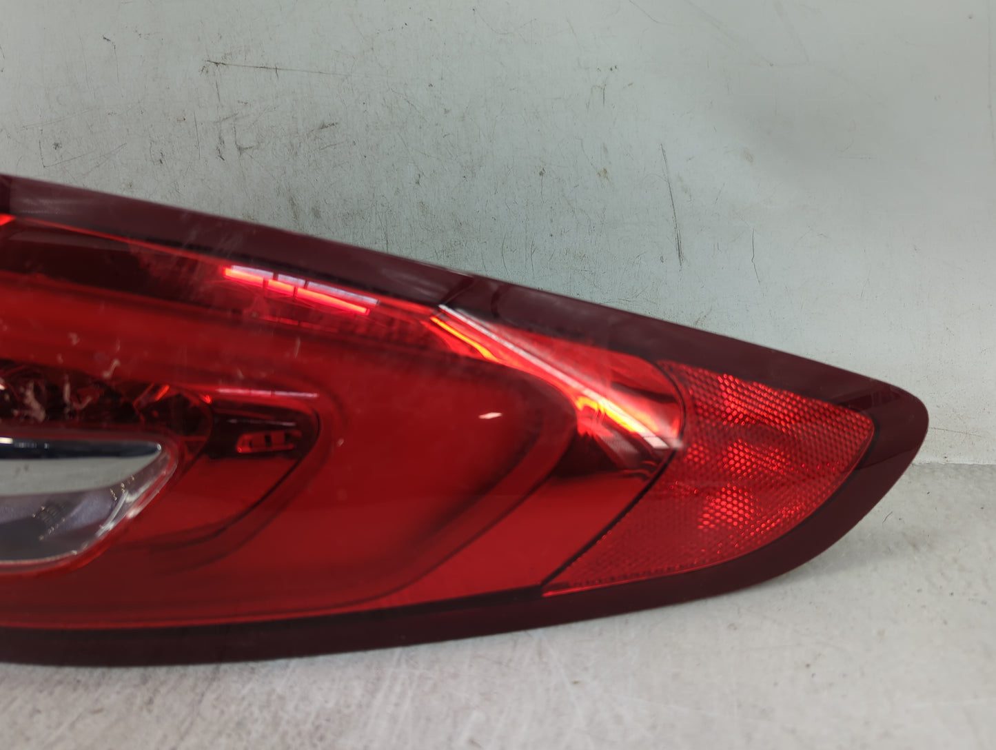 2017-2020 Ford Fusion Tail Light Assembly Passenger Right OEM Fits Fits 2017 2018 2019 2020 OEM Used Auto Parts - Oemusedaut