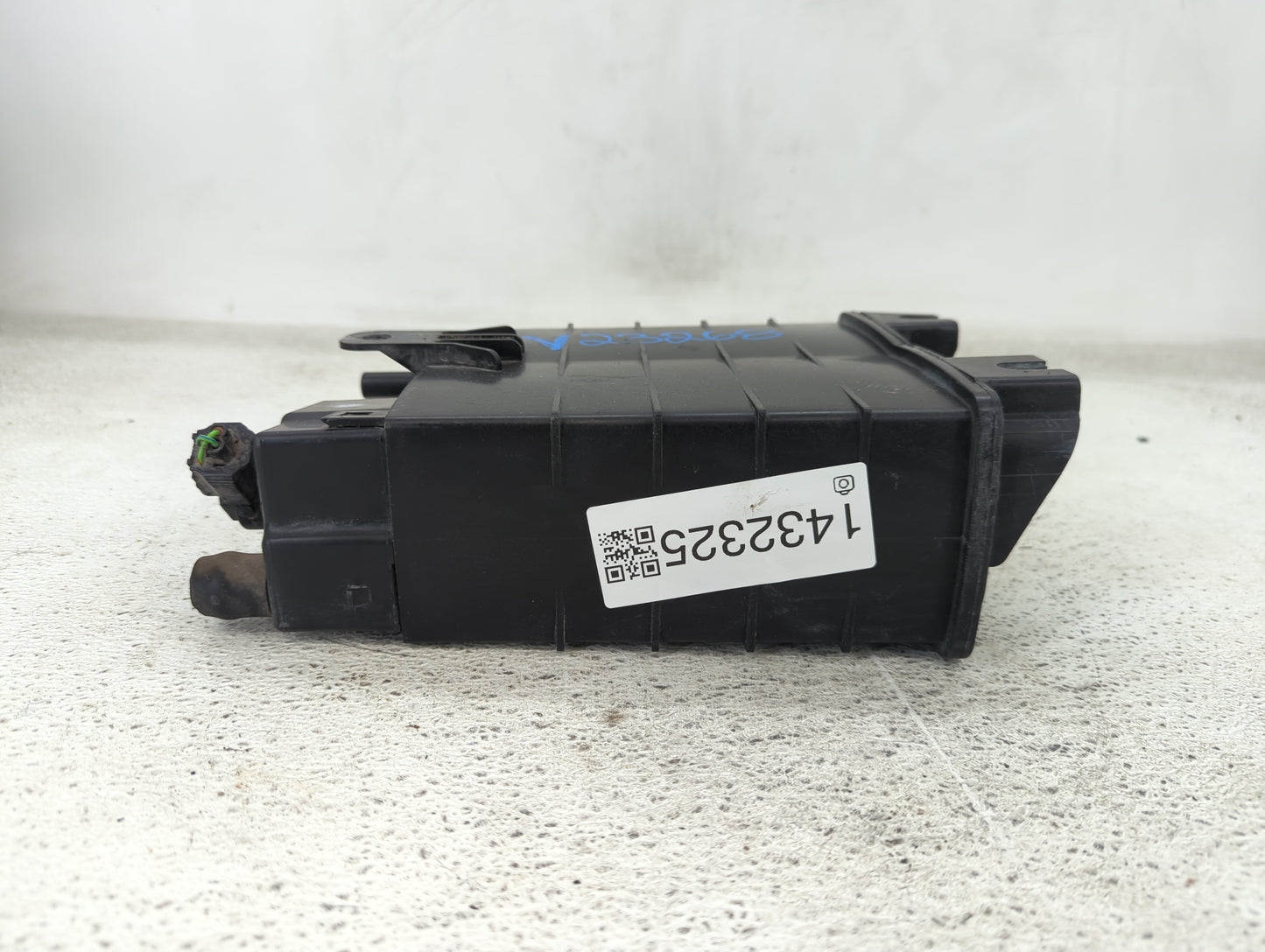 2018 Ford Fusion Fuel Vapor Charcoal Canister 1432325 - Oemusedautoparts1.com