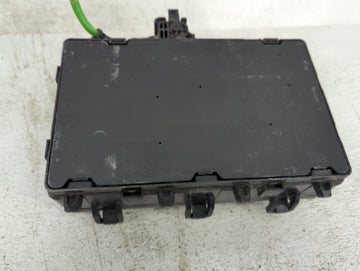 2017-2020 Ford Fusion Fusebox Fuse Box Panel Relay Module P/N:8T2T-14B192-AB 8T2T-14B192-BA, 8T2T-CA Fits Fits 2017 2018 201
