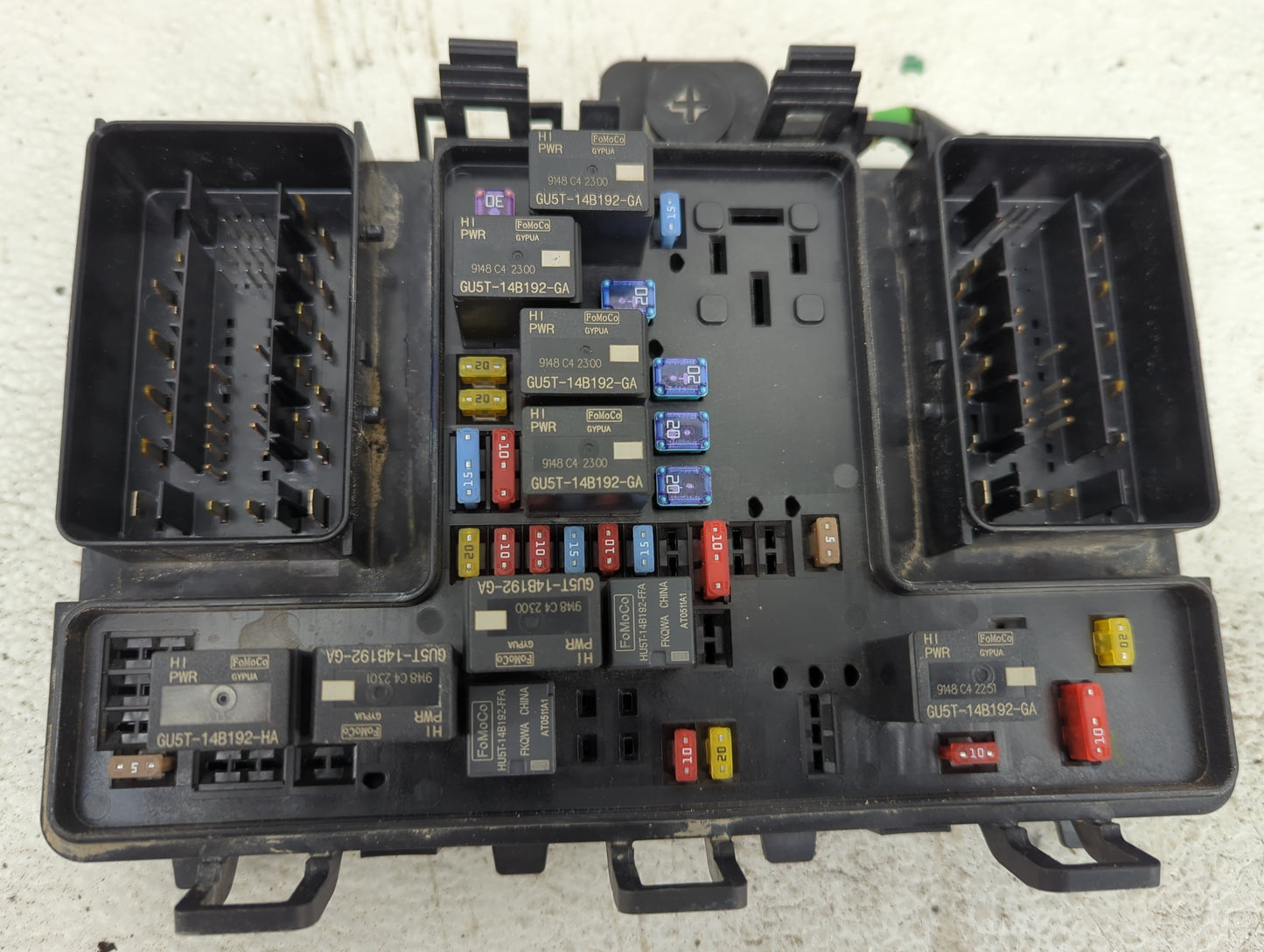 2017-2020 Ford Fusion Fusebox Fuse Box Panel Relay Module P/N:8T2T-14B192-AB 8T2T-14B192-BA, 8T2T-CA Fits Fits 2017 2018 201