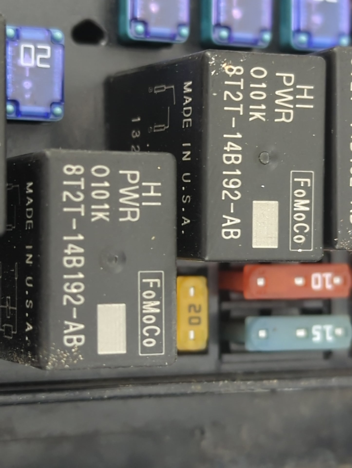 2017-2020 Ford Fusion Fusebox Fuse Box Panel Relay Module P/N:8T2T-14B192-AB 8T2T-14B192-BA, 8T2T-CA Fits Fits 2017 2018 201