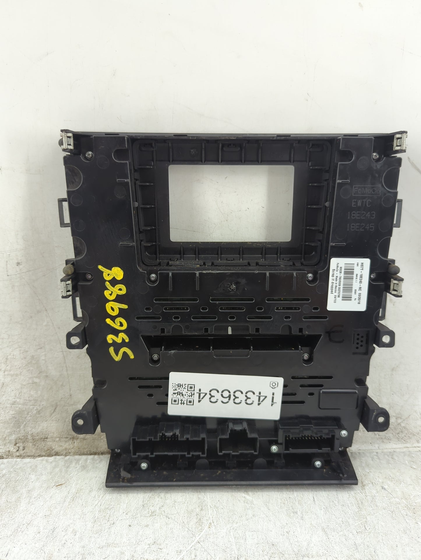 2017-2020 Ford Fusion Radio AM FM Cd Player Receiver Replacement P/N:HS7T-18E243-NC HS7T-18E245-NC Fits Fits 2017 2018 2019 