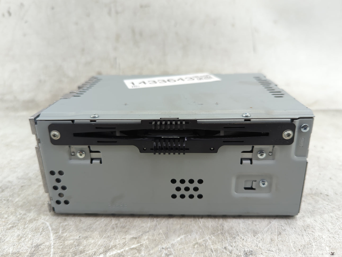 2017-2020 Ford Fusion Radio AM FM Cd Player Receiver Replacement P/N:HS7T-19C107-ZD Fits Fits 2017 2018 2019 2020 OEM Used A