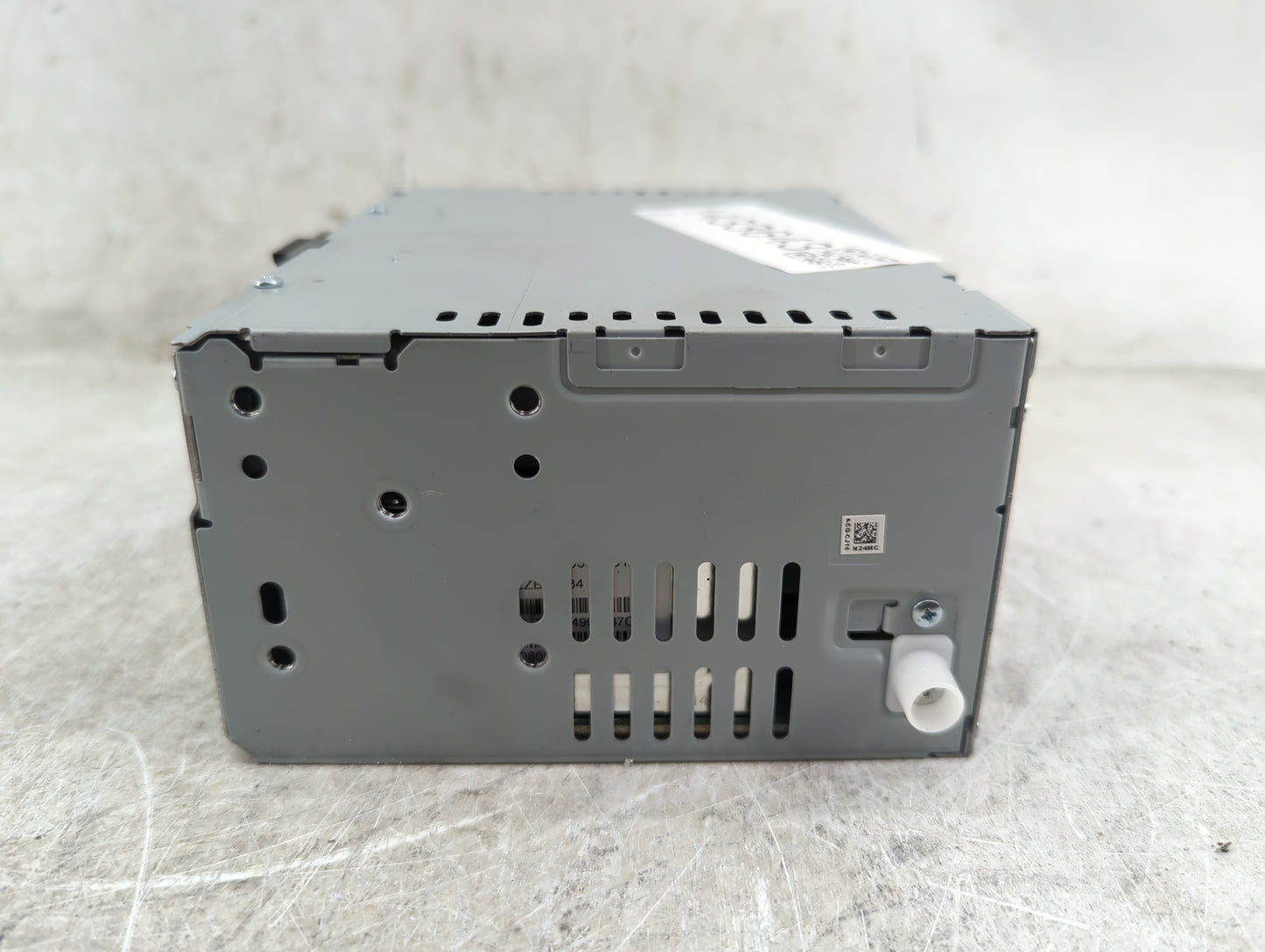 2017-2020 Ford Fusion Radio AM FM Cd Player Receiver Replacement P/N:HS7T-19C107-ZD Fits Fits 2017 2018 2019 2020 OEM Used A