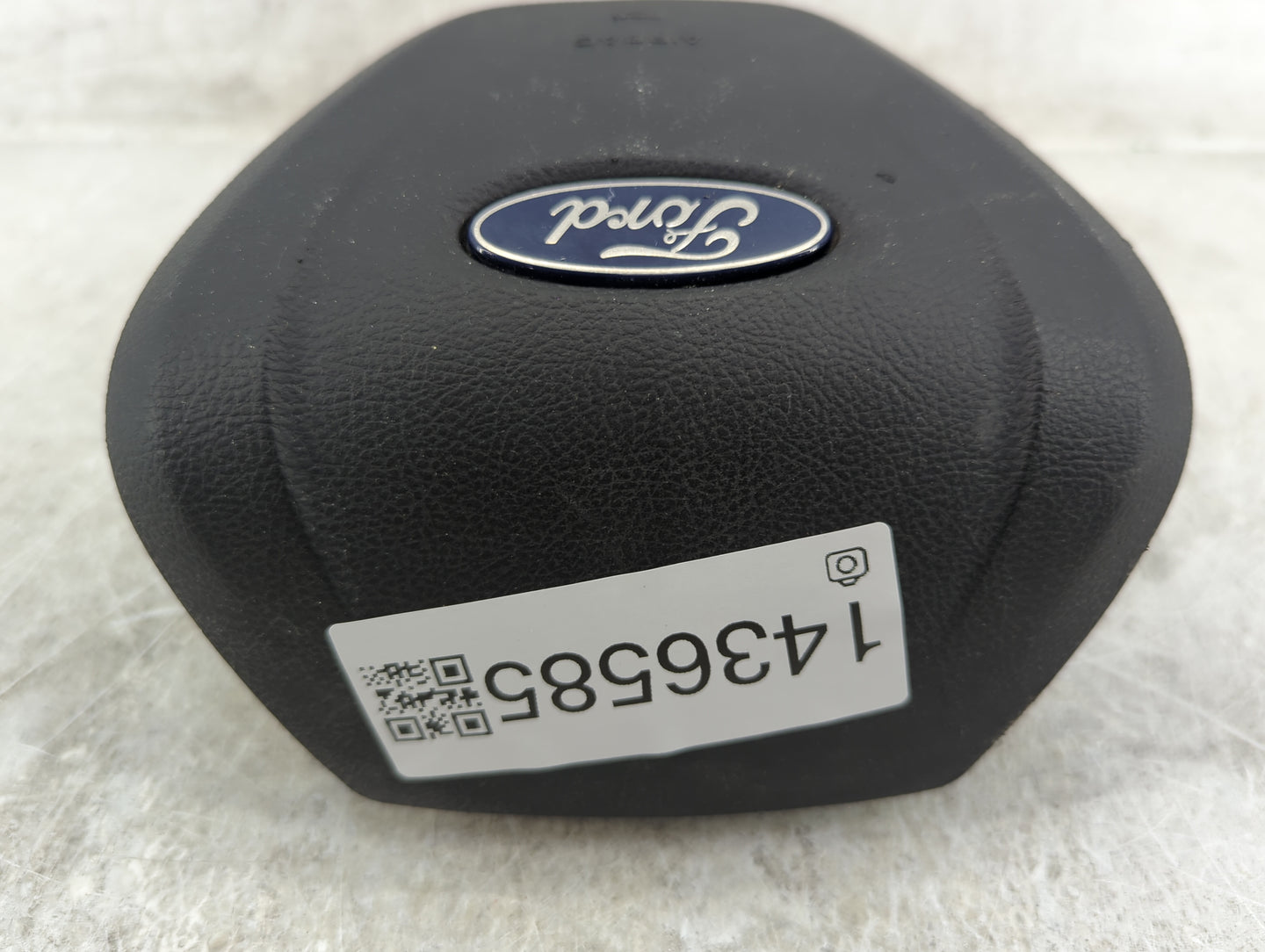 2018 Ford Fusion Air Bag Driver Left Steering Wheel Mounted P/N:HS73-78043B13-AG HSAG3ZHECDR183150138 Fits OEM Used Auto Par