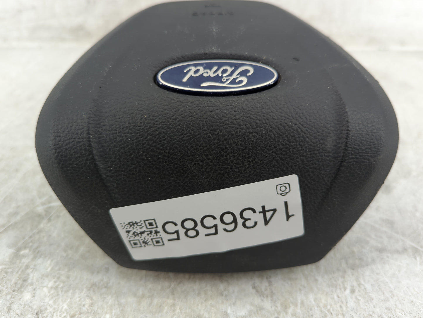 2018 Ford Fusion Air Bag Driver Left Steering Wheel Mounted P/N:HS73-78043B13-AG HSAG3ZHECDR183150138 Fits OEM Used Auto Par