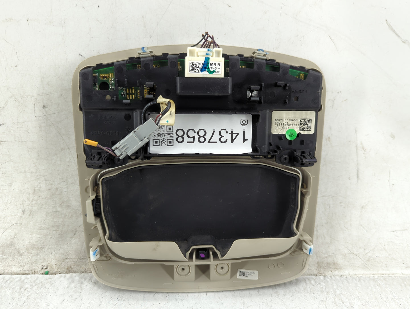 2017-2020 Ford Fusion Overhead Roof Console 1437858 - Oemusedautoparts1.com