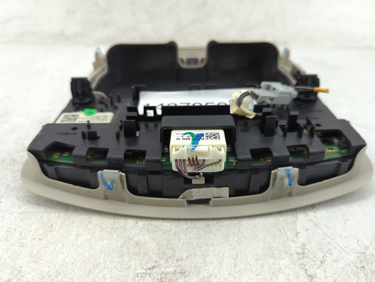 2017-2020 Ford Fusion Overhead Roof Console 1437858 - Oemusedautoparts1.com