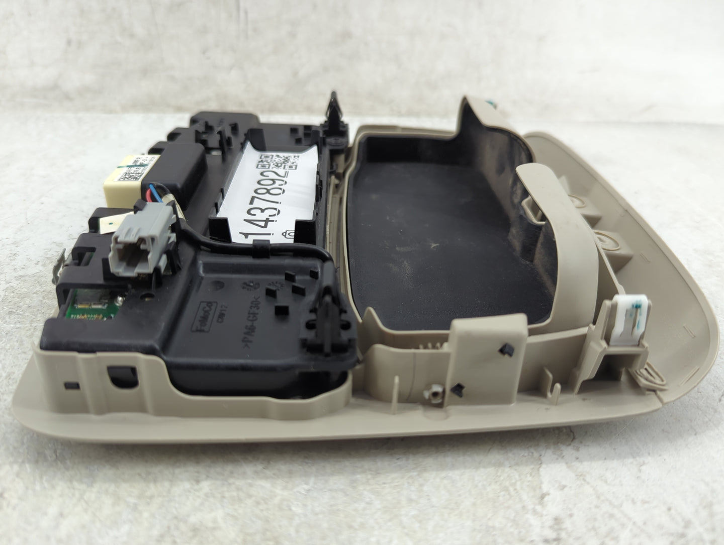 2018 Ford Fusion Overhead Roof Console - Oemusedautoparts1.com