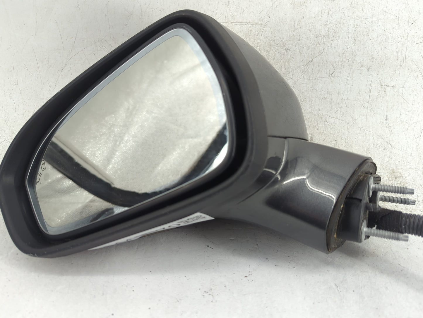 2018 Ford Fusion Driver Side View Mirror - Left Door Mirror OEM Used - Oemusedautoparts1.com