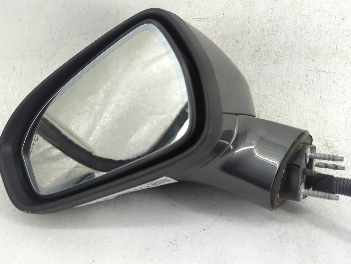 2018 Ford Fusion Driver Side View Mirror - Left Door Mirror OEM Used - Oemusedautoparts1.com