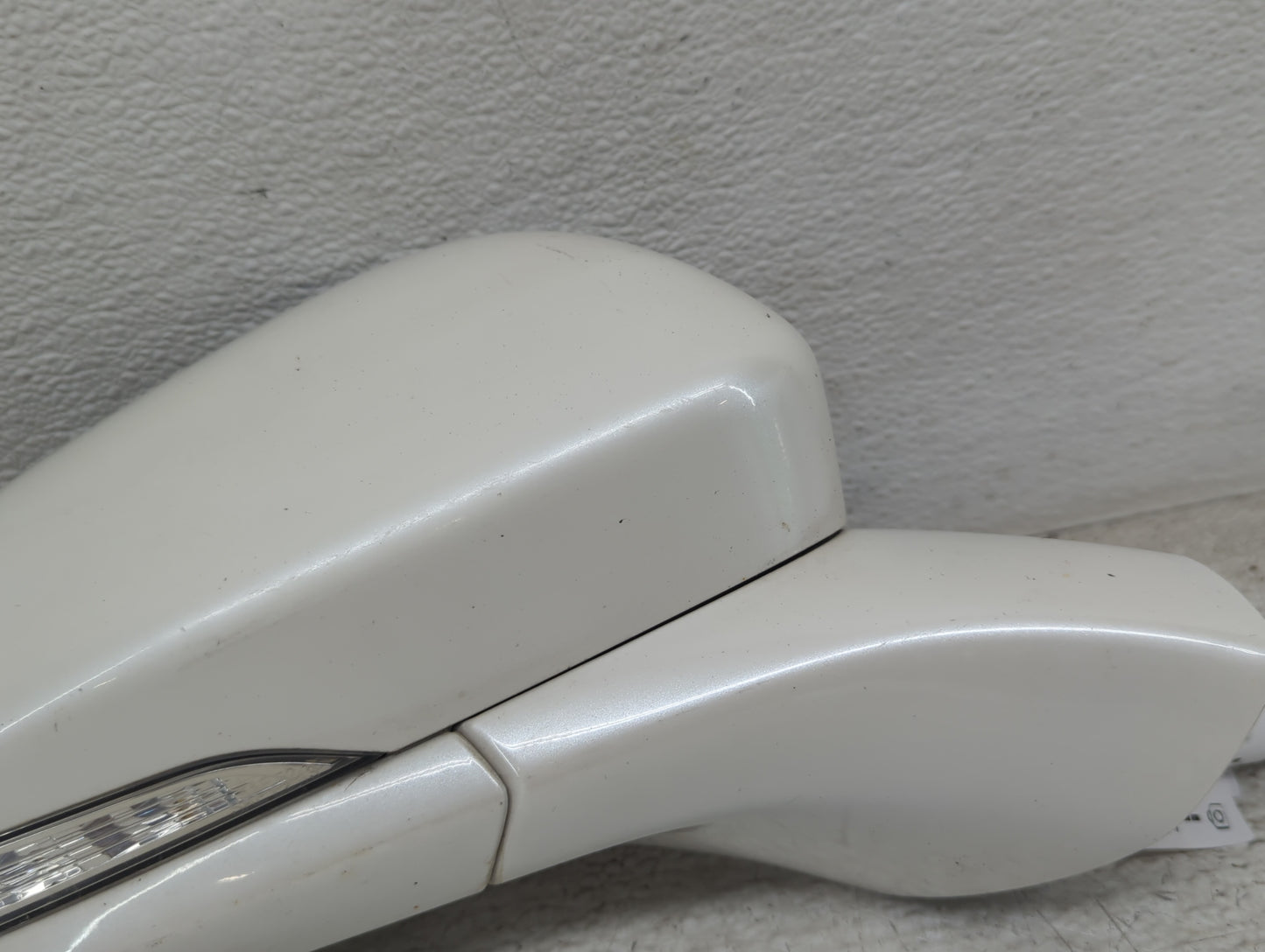 2018 Ford Fusion Passenger Side View Mirror - Right Door Mirror OEM Used - Oemusedautoparts1.com
