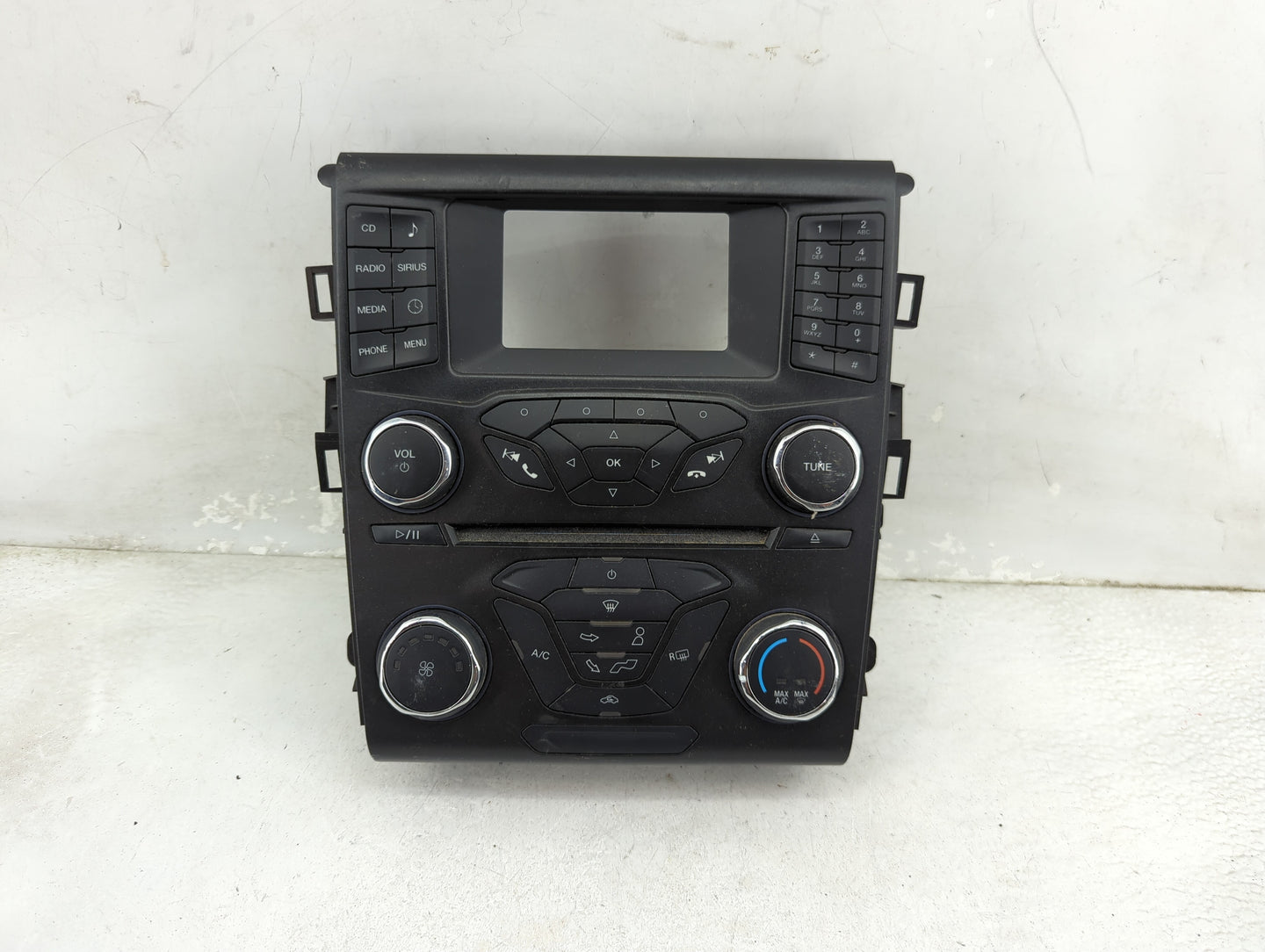 2017-2018 Ford Fusion Radio Control Panel - Oemusedautoparts1.com