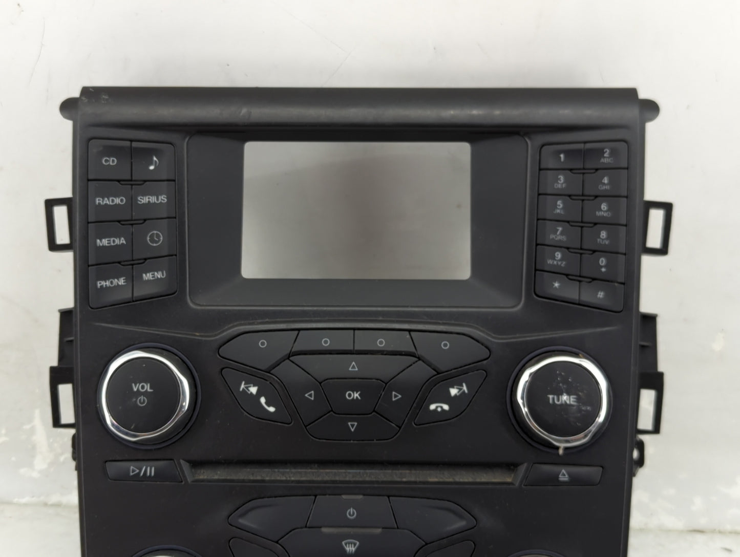 2017-2018 Ford Fusion Radio Control Panel - Oemusedautoparts1.com
