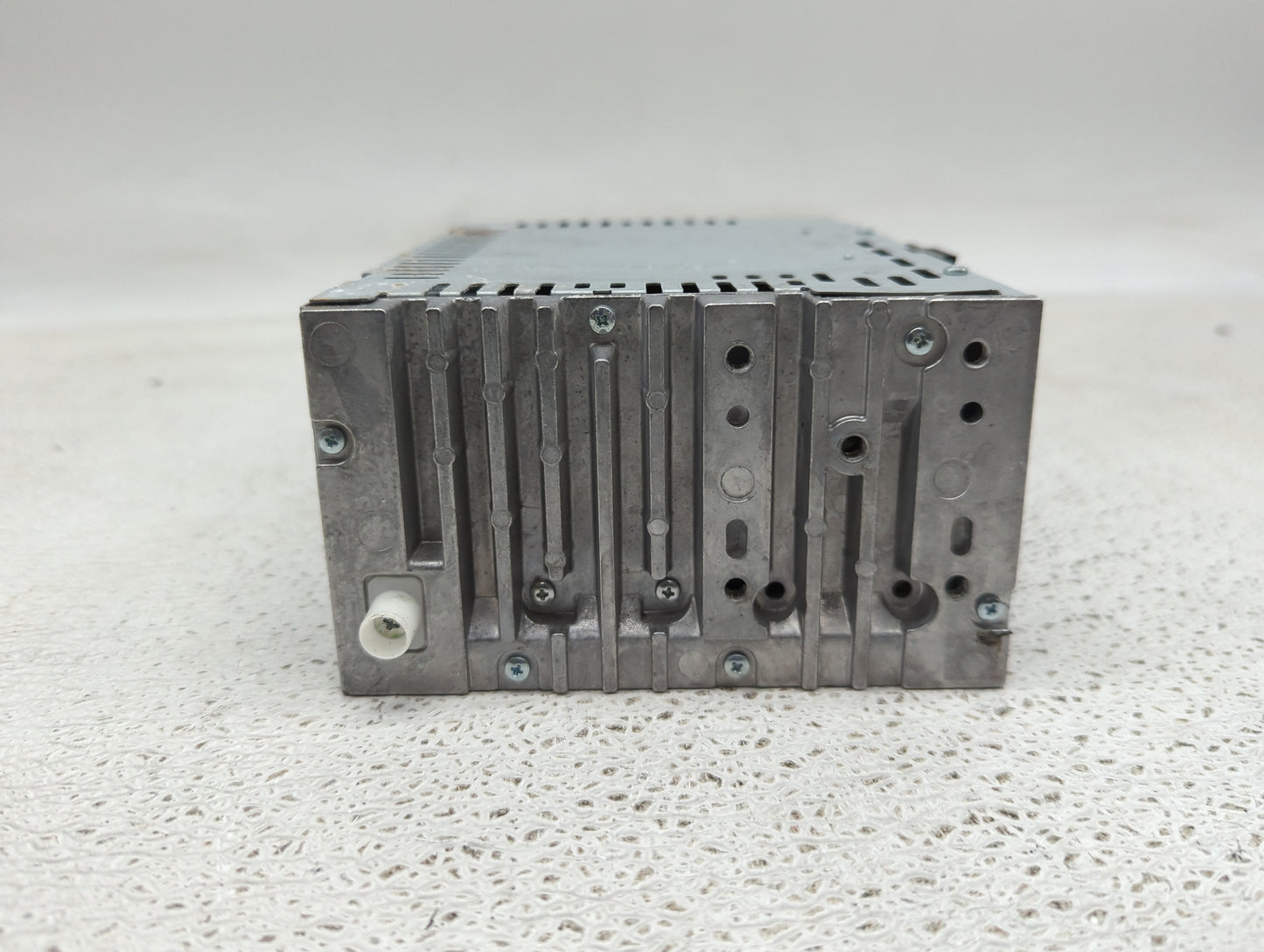 2017-2020 Ford Fusion Radio AM FM Cd Player Receiver Replacement P/N:FS7T-19C107-YD Fits Fits 2017 2018 2019 2020 OEM Used A