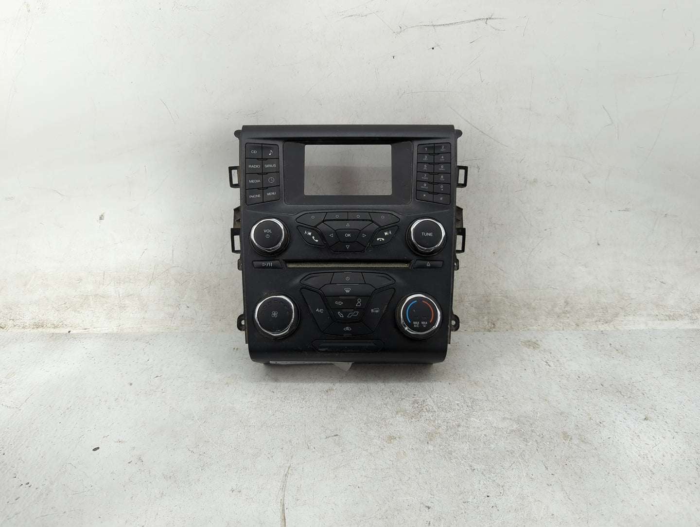 2017-2018 Ford Fusion Radio AM FM Cd Player Receiver Replacement P/N:HS7T-18E243-PA Fits Fits 2017 2018 OEM Used Auto Parts 