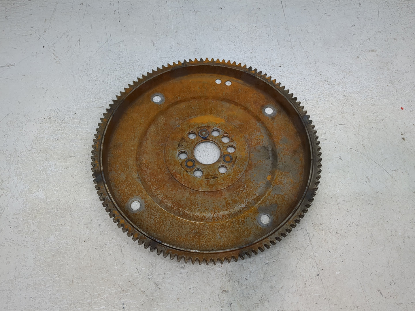 2013-2020 Ford Fusion Transmission Flywheel Flexplate Fits Fits 2013 2014 2015 2016 2017 2018 2019 2020 OEM Used Auto Parts 