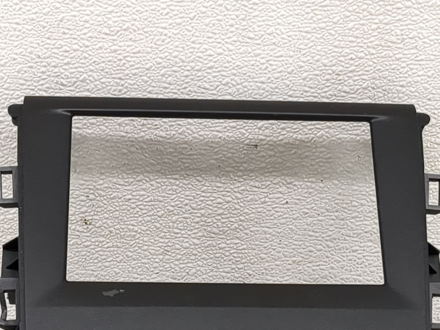 2017-2020 Ford Fusion Radio Control Panel 1467646 - Oemusedautoparts1.com
