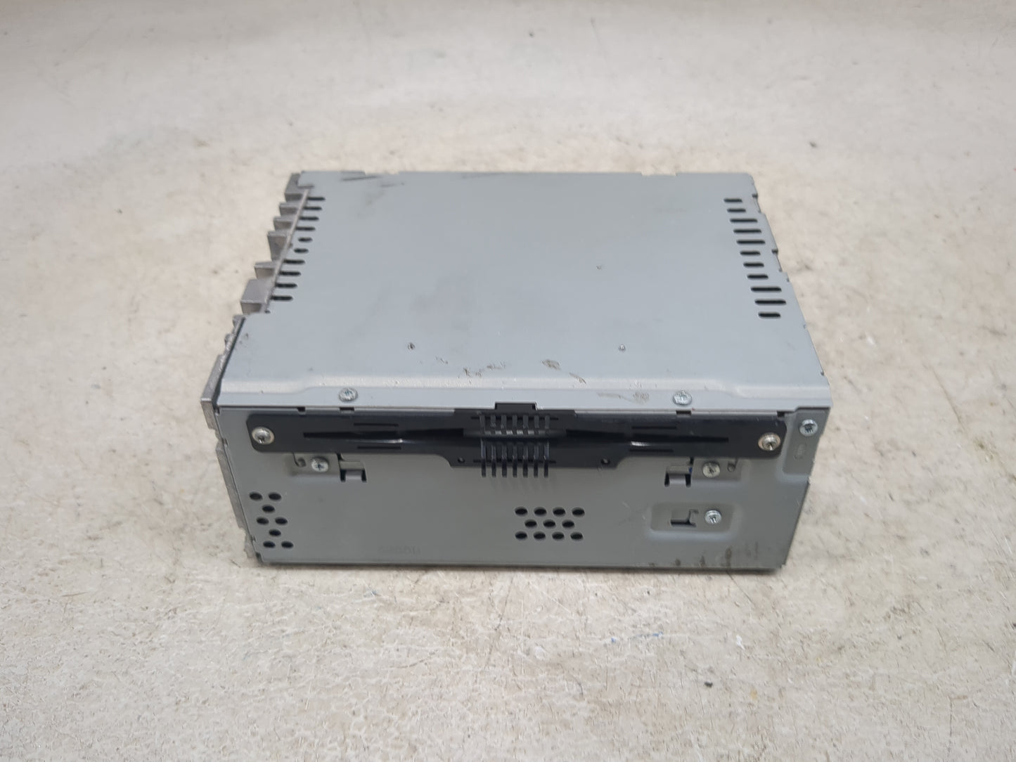 2017-2020 Ford Fusion Radio AM FM Cd Player Receiver Replacement P/N:HS7T-19C107-ZE Fits Fits 2017 2018 2019 2020 OEM Used A