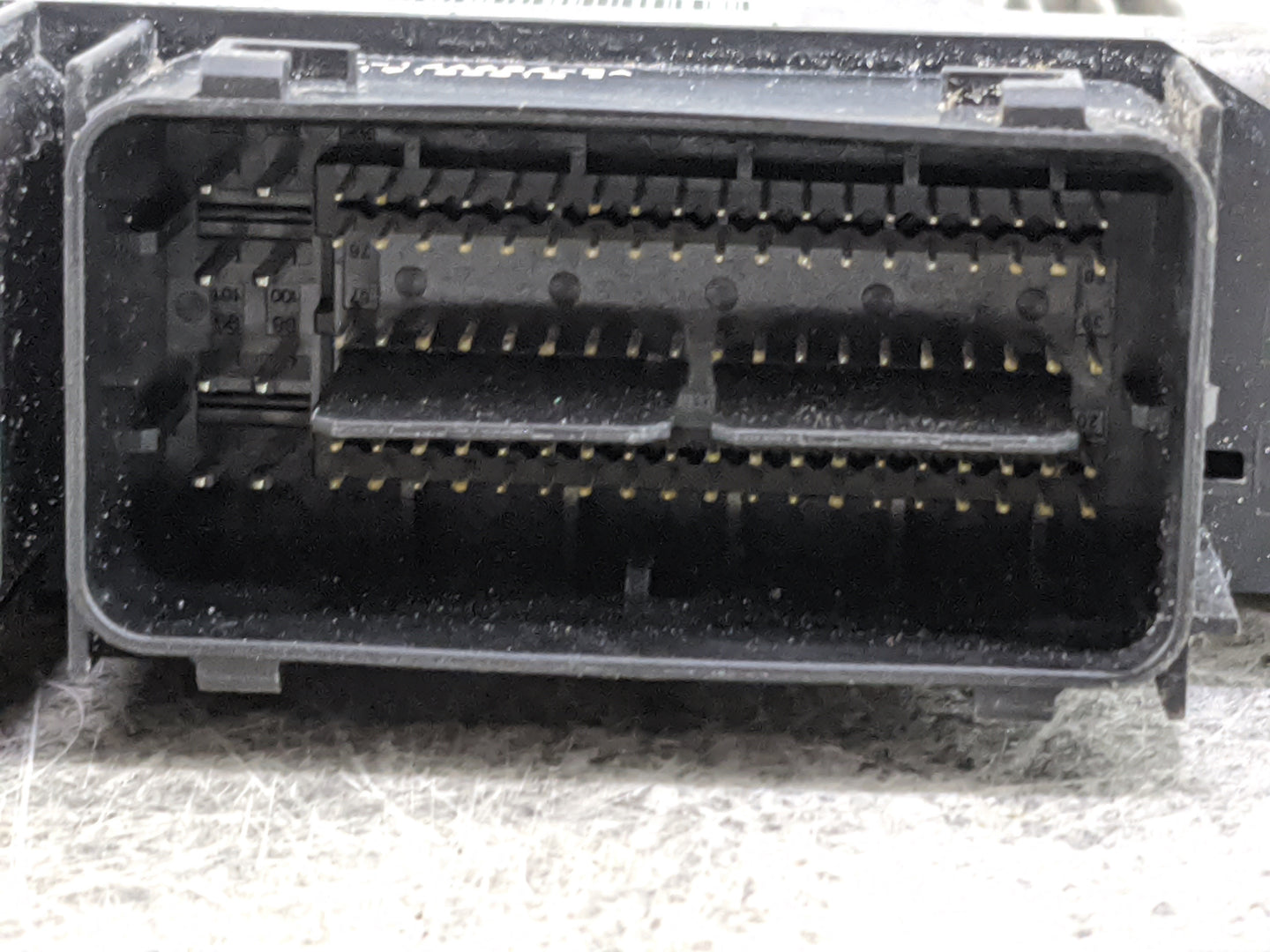2017-2019 Ford Fusion PCM Engine Control Computer ECU ECM PCU OEM P/N:HS7A-12A650-ABB GS7A-12B684-AA Fits Fits 2017 2018 201