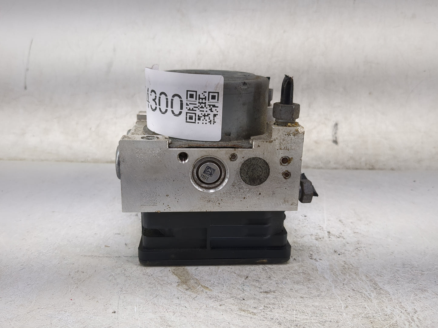 2017-2018 Ford Fusion ABS Pump Control Module Replacement P/N:HG9C-2B373-BH 25.0220-0744.4 Fits Fits 2017 2018 OEM Used Auto