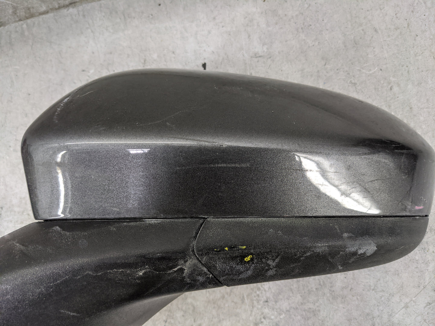2016-2020 Ford Fusion Driver Side View Mirror - Left Door Mirror OEM Used - Oemusedautoparts1.com