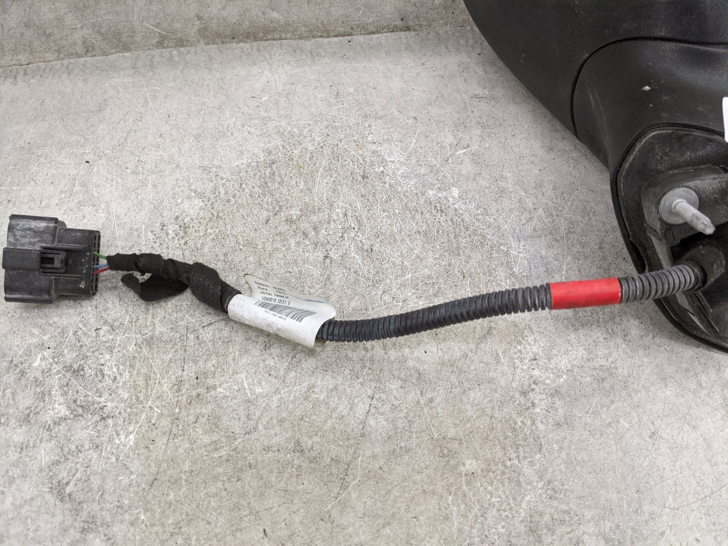 2016-2020 Ford Fusion Driver Side View Mirror - Left Door Mirror OEM Used - Oemusedautoparts1.com