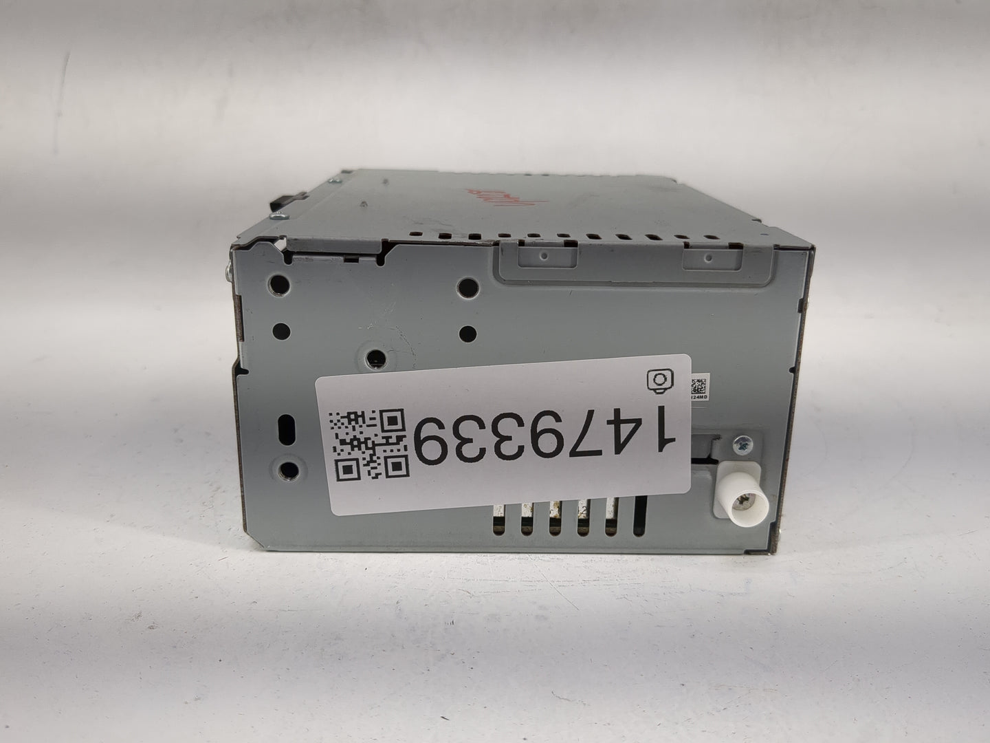 2018 Ford Fusion Radio AM FM Cd Player Receiver Replacement P/N:HS7T-19C107-ZE Fits OEM Used Auto Parts - Oemusedautoparts1.