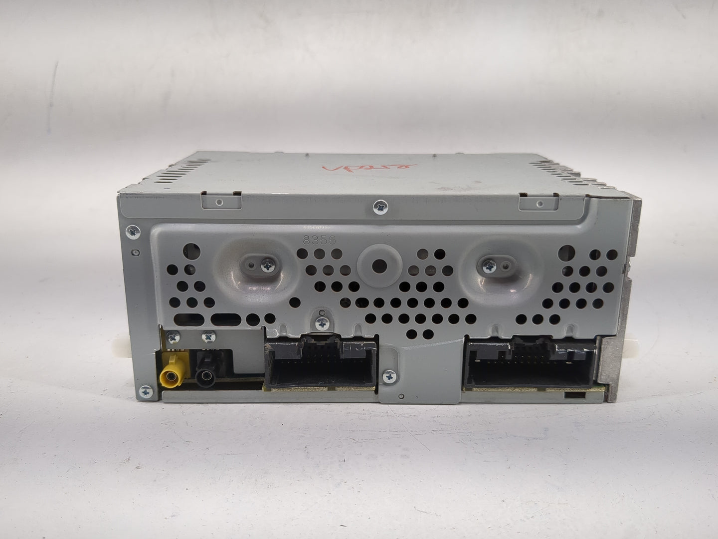 2018 Ford Fusion Radio AM FM Cd Player Receiver Replacement P/N:HS7T-19C107-ZE Fits OEM Used Auto Parts - Oemusedautoparts1.