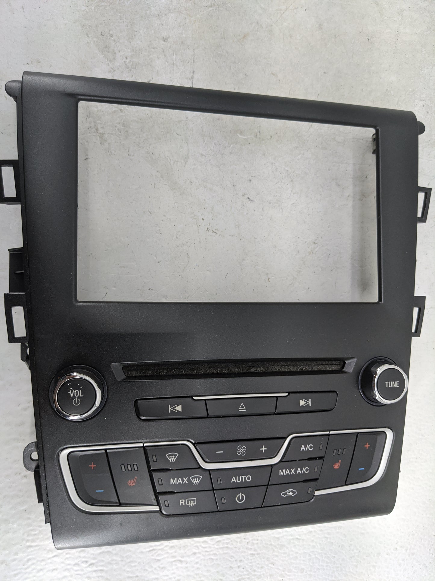 2017-2020 Ford Fusion Radio Control Panel 1483038 - Oemusedautoparts1.com