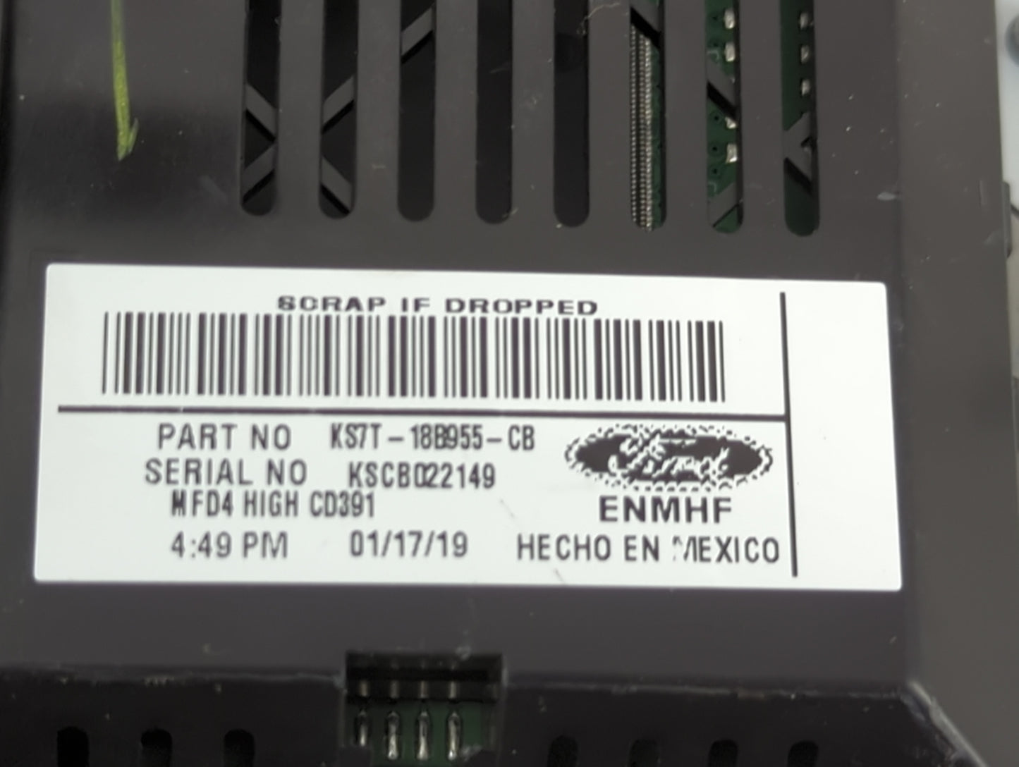 2017-2020 Ford Fusion Information Display Screen 1487125 - Oemusedautoparts1.com
